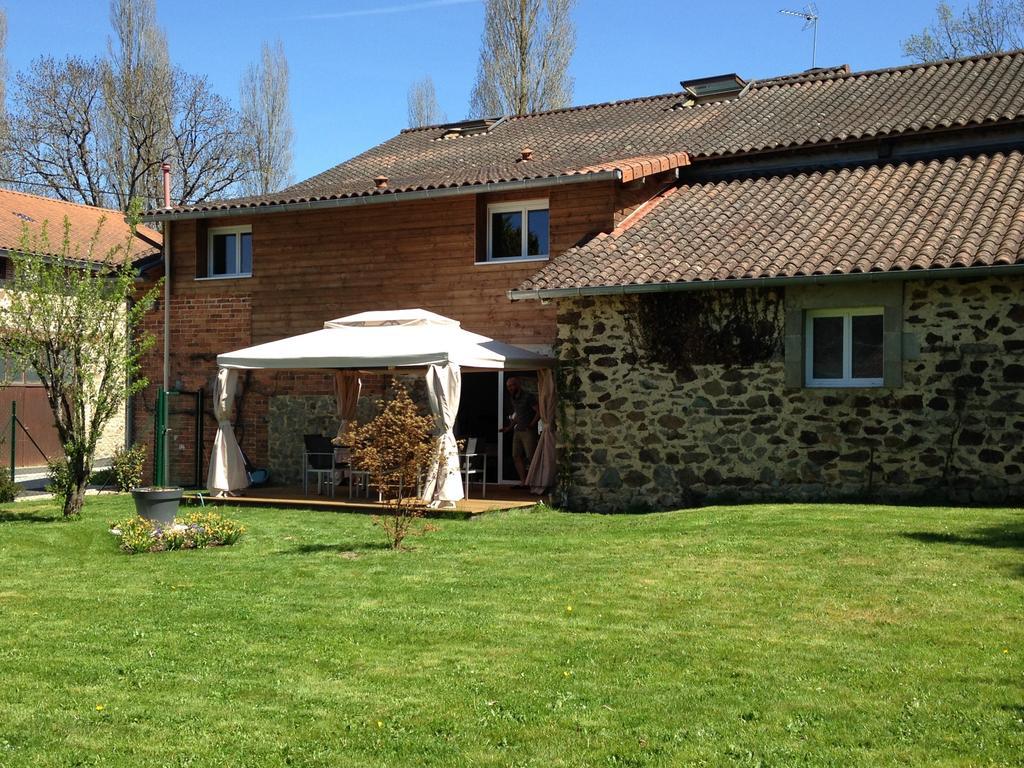 Les Chambres Lauryvan Saint-Junien Habitación foto